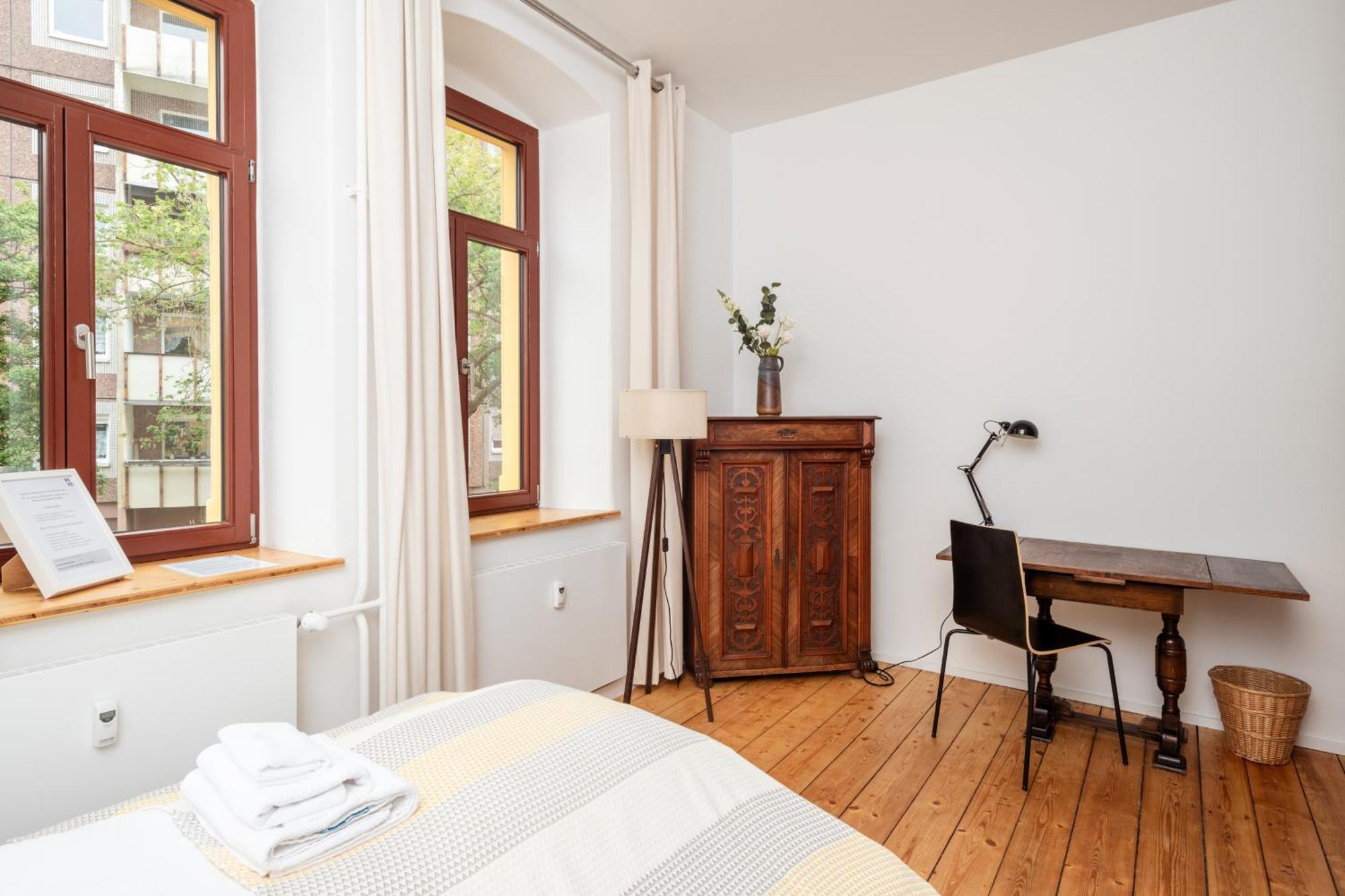 Kuenstlerzimmer Im Kulturhaus Haeselburg Gera Exterior foto