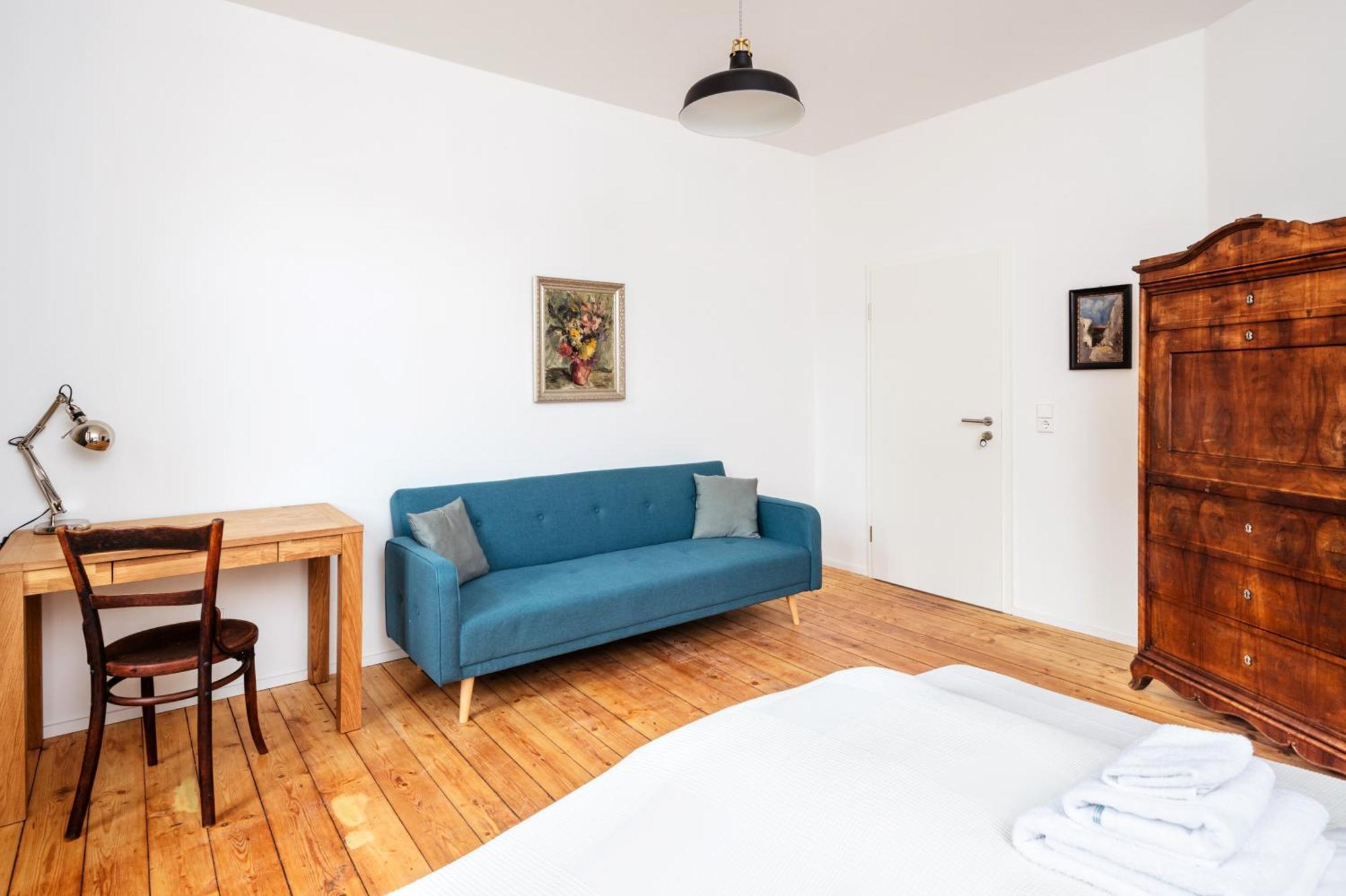 Kuenstlerzimmer Im Kulturhaus Haeselburg Gera Exterior foto